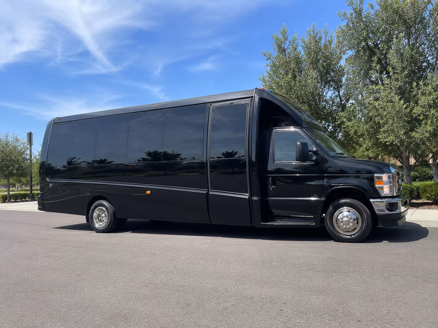 find the perfect transportation for your next corporate event 4