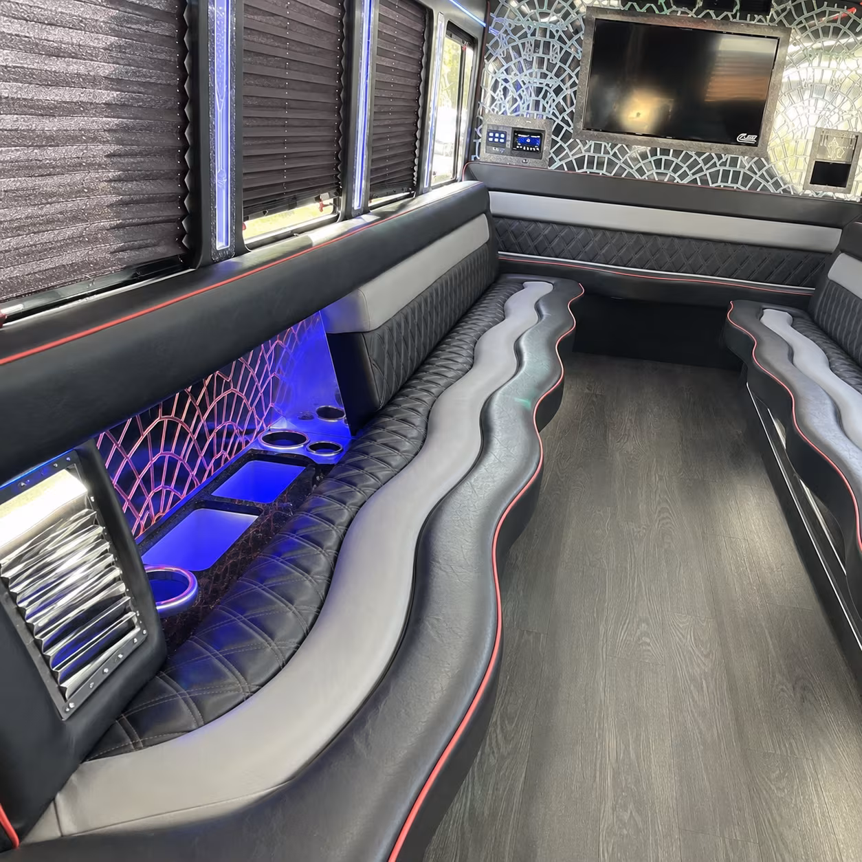 prom night party buses serving taunton s surrounding towns